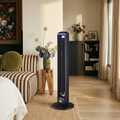 Ventilador de torre oscilante Vidacharmy de 42 pulgadas con control remoto y rejilla de ventilación en color blanco.